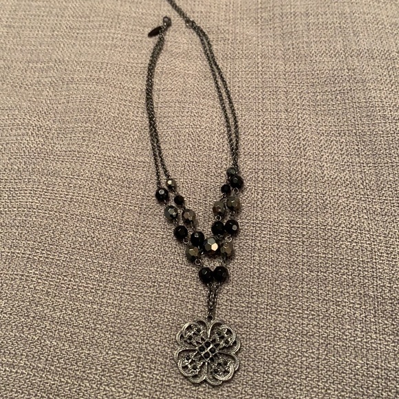 NY Brand Layer Two Tier Necklace Black Gunmetal Chain w/Beads & Pendant - Picture 10 of 11